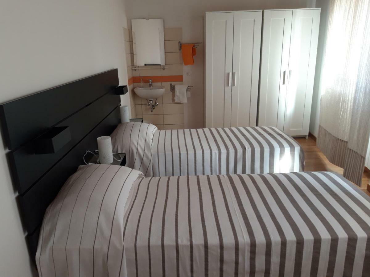 Al 106 Hotel Trieste Eksteriør billede